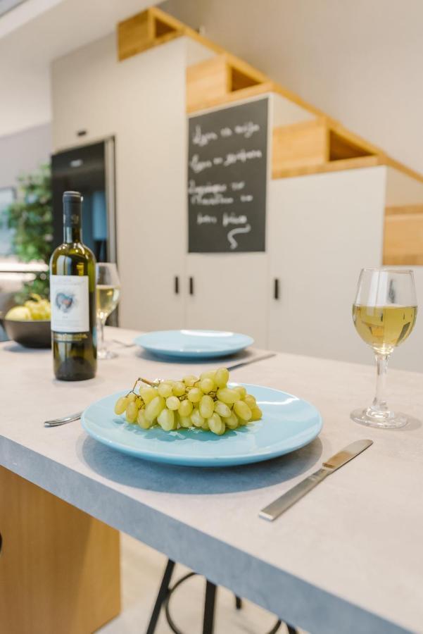 Manolis Loft Apartment, Rhodes Town Rhodes City エクステリア 写真