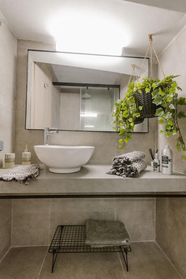 Manolis Loft Apartment, Rhodes Town Rhodes City エクステリア 写真